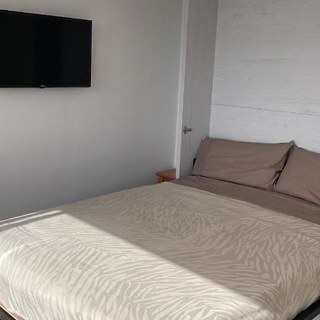 Torremolinos,Estudio Junto Al Mar En La Carihuela Eksteriør billede